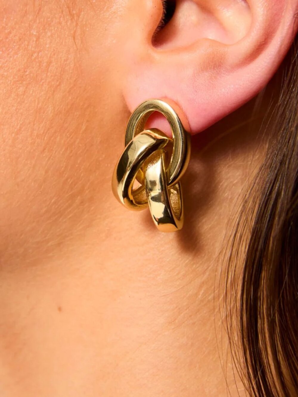 Roxanne Assoulin The Triple Link Earrings Gold